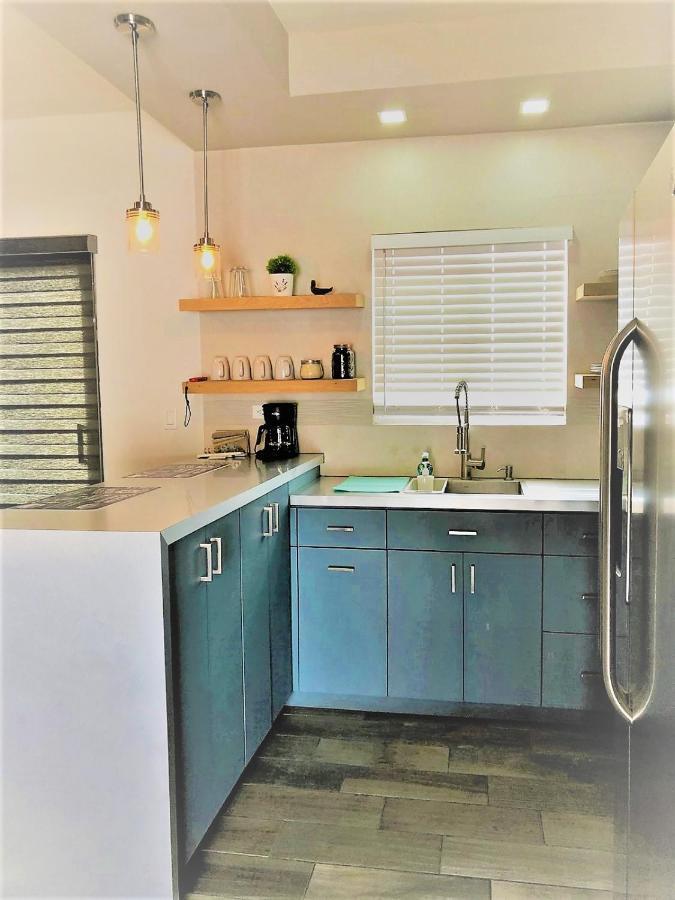Lovely 1 Bedroom Apartment W/Private Parking 恩塞纳达港 外观 照片